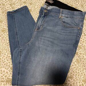 Torrid Bombshell Skinny Jeans – Size 24R